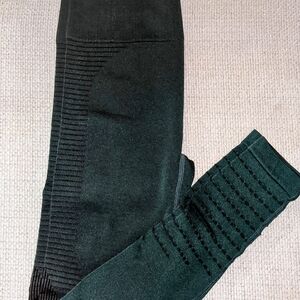 Dark Green Ribbed Leggings